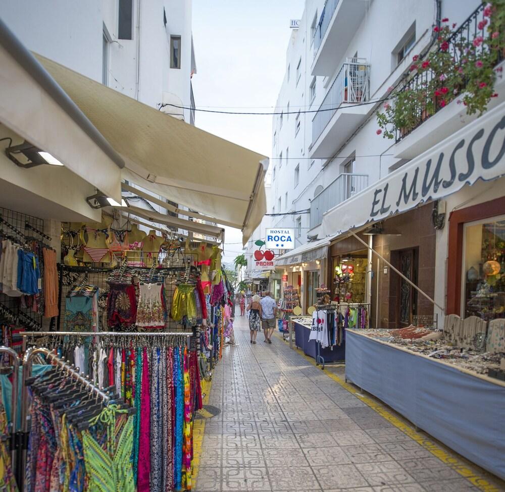 Hostal Roca San Antonio  Exteriér fotografie